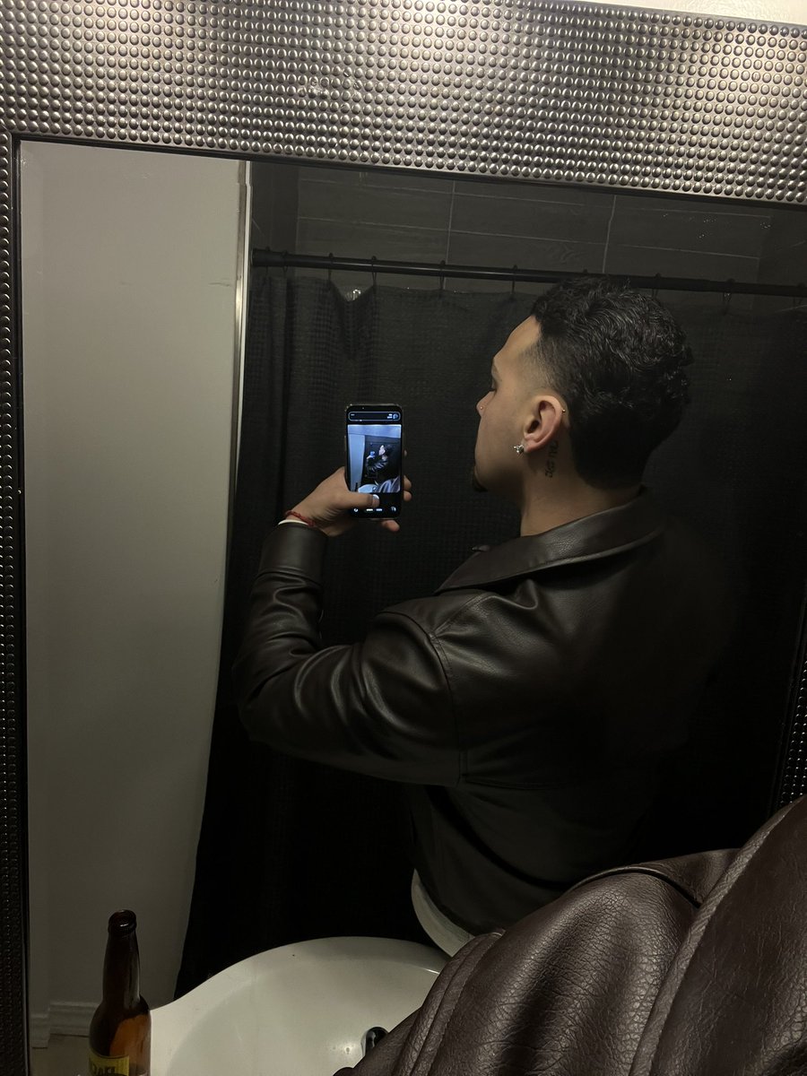 aleex ⁶ tweet media