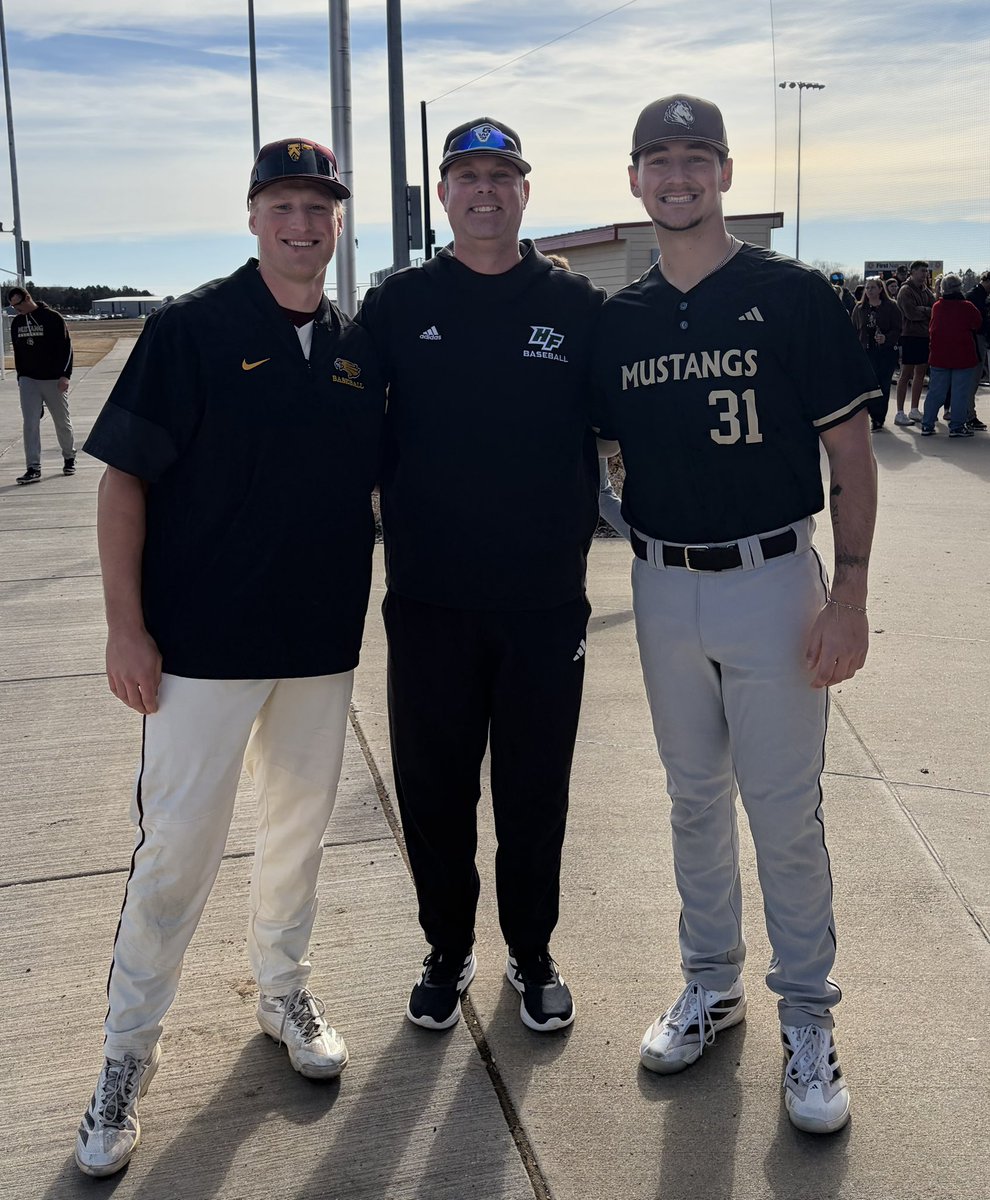 HF Baseball tweet media