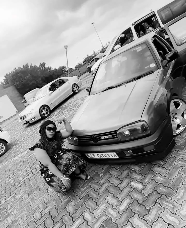 🌹🌬LewLew🌬🌹 tweet media