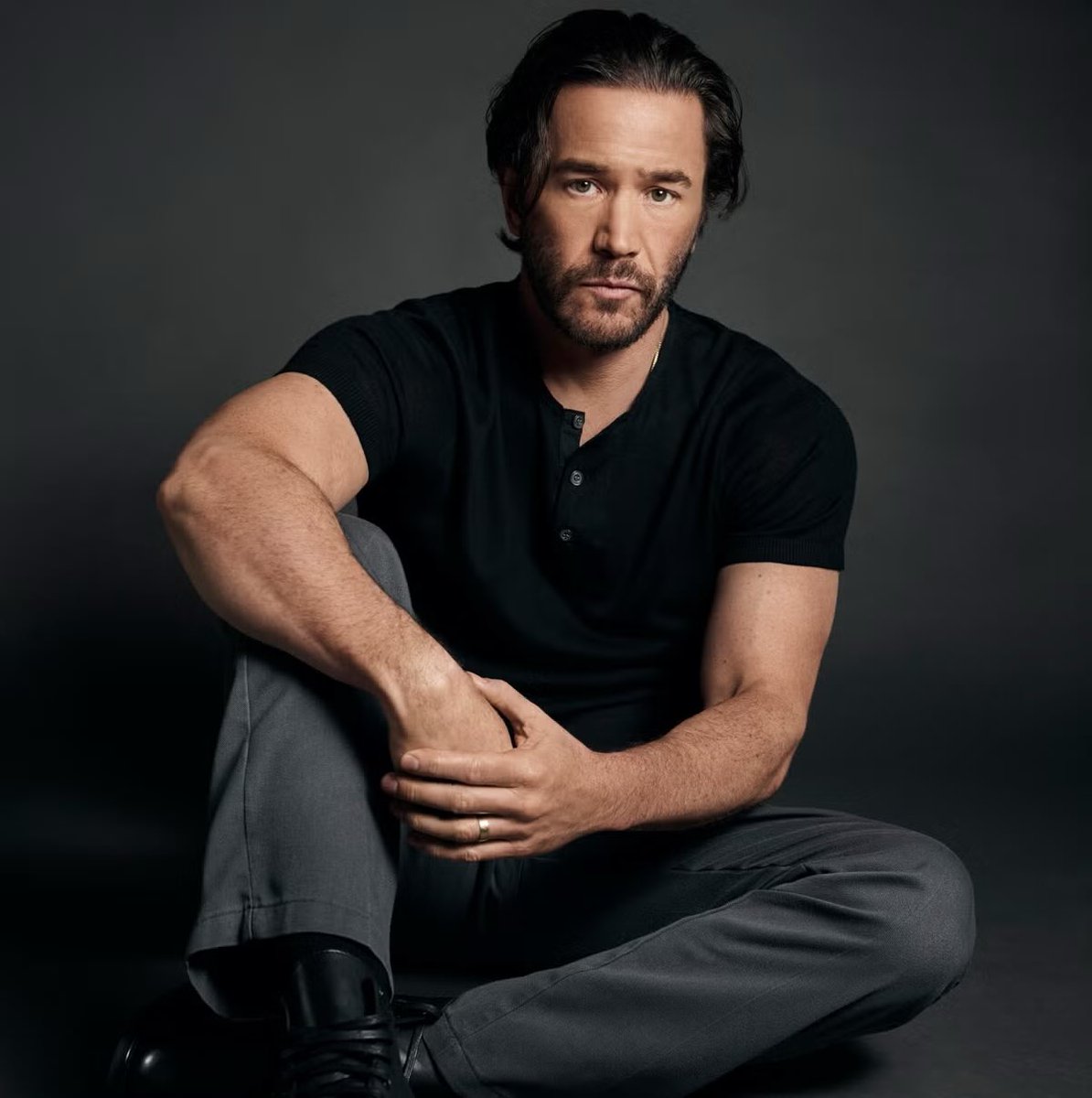 Rewatching Iron Fist and it was obvious then but man…Tom Pelphrey really is one of our more under appreciated actors working today. 

Loved him in here, OZARK &amp; TASK