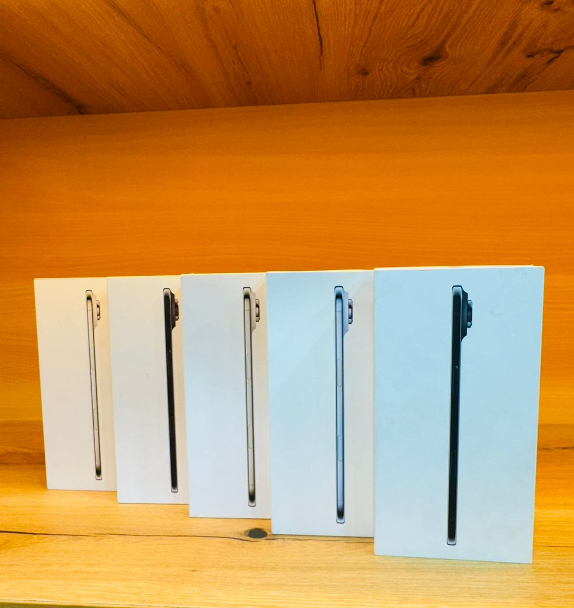 iPhone Air 256GB available @ Ghc13,000
swaps are allowed 

Benjamin Asare / Kotoko / Russian / #SuperClash / Rayo / Valentine's Day / Sam George