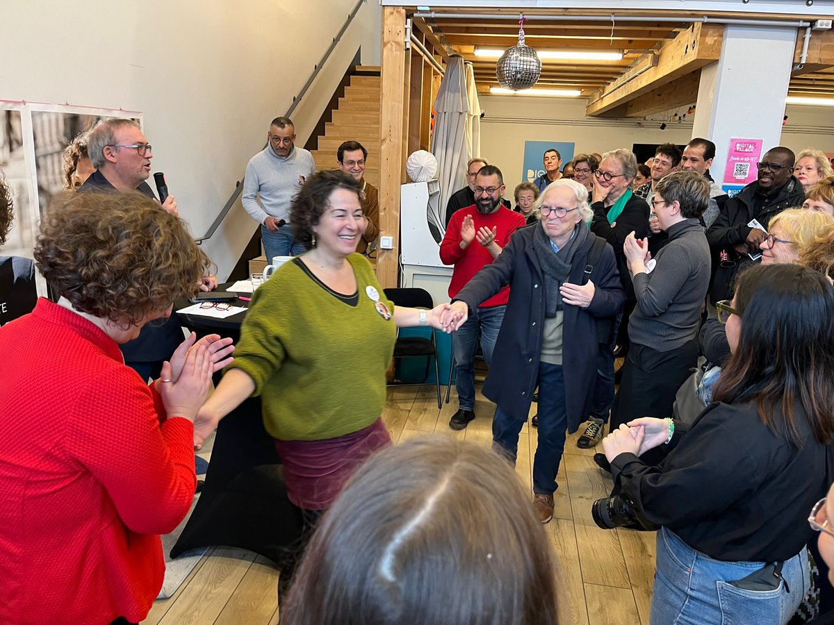 À Strasbourg lancement du comité de soutien de <a href="/JeanneBarsegh/">Jeanne Barseghian</a> pour les municipales 2026, co-présidé par Pinar Selek (militante pour les droits de l’homme mondialement reconnue) et Philippe Bies (ancien député socialiste et figure de Strasbourg).

Hâte de la suite !