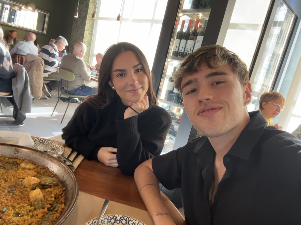 me haces muy feliz