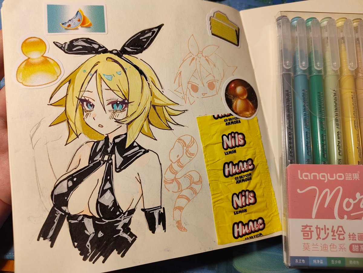 emirisuりさ tweet media