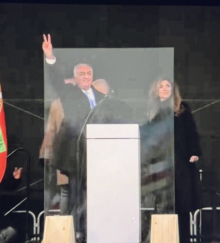 mamarmck's tweet photo. Long live IRAN ♥️🐿 https://t.co/7njw2vRaTE