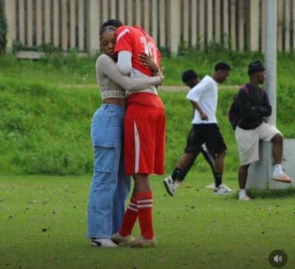 Ghetto_kd's tweet image. “Don’t worry you will play 90min at home”