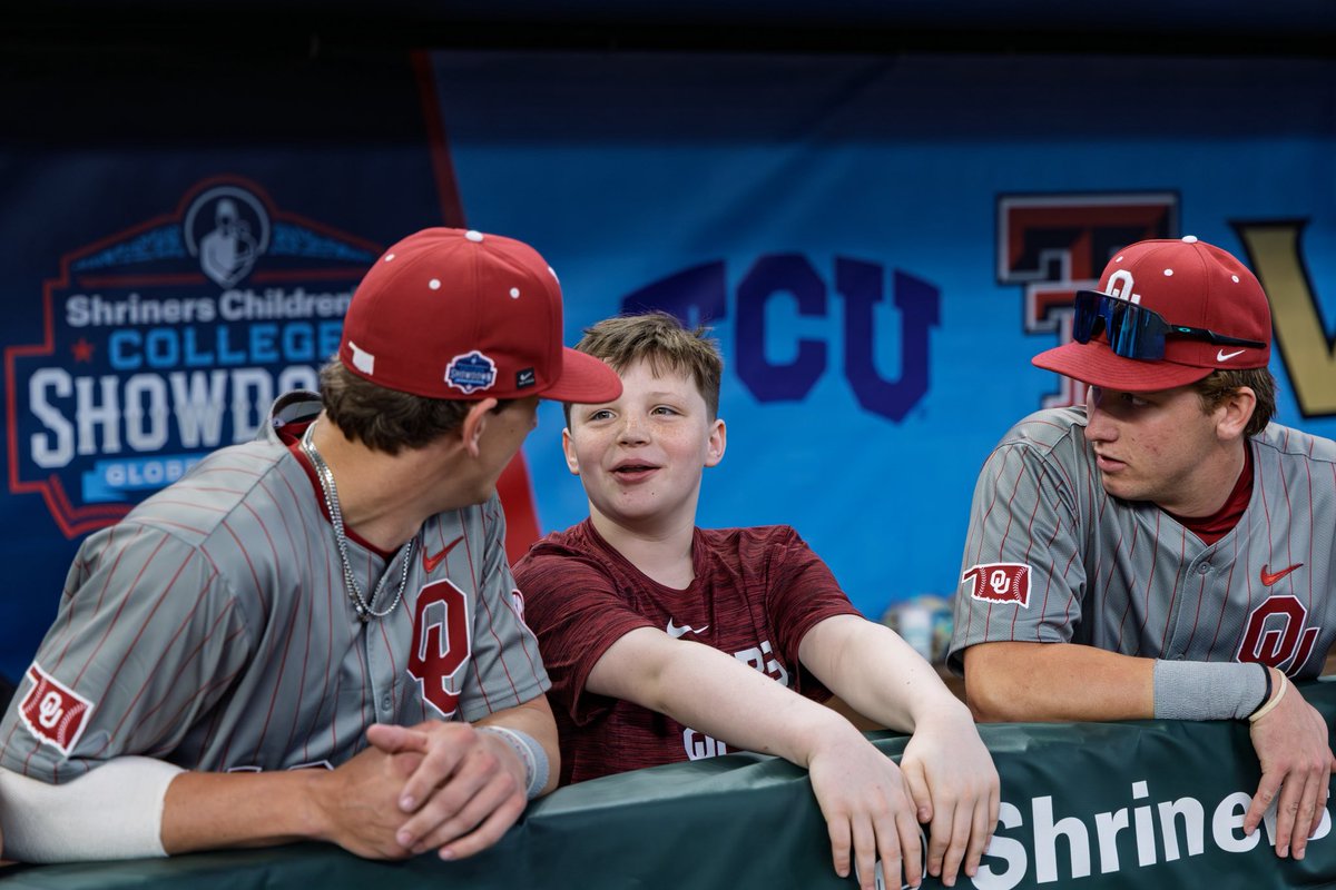 Shriners Children's College Showdown tweet media