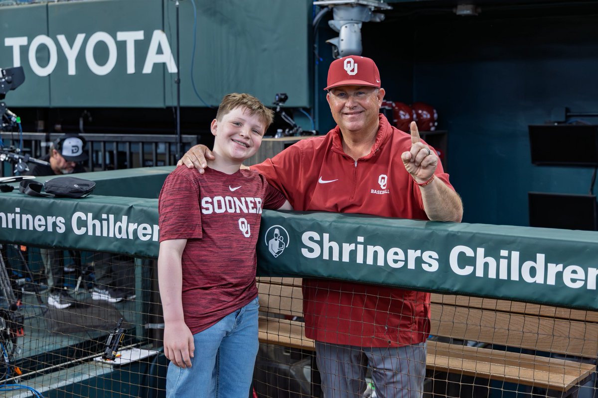 Shriners Children's College Showdown tweet media