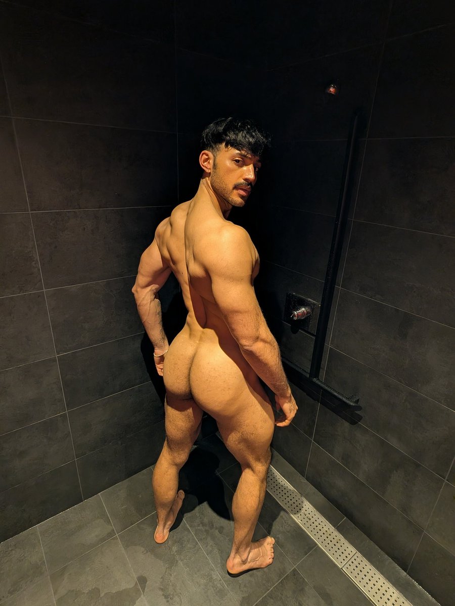 Ezra Roman tweet media