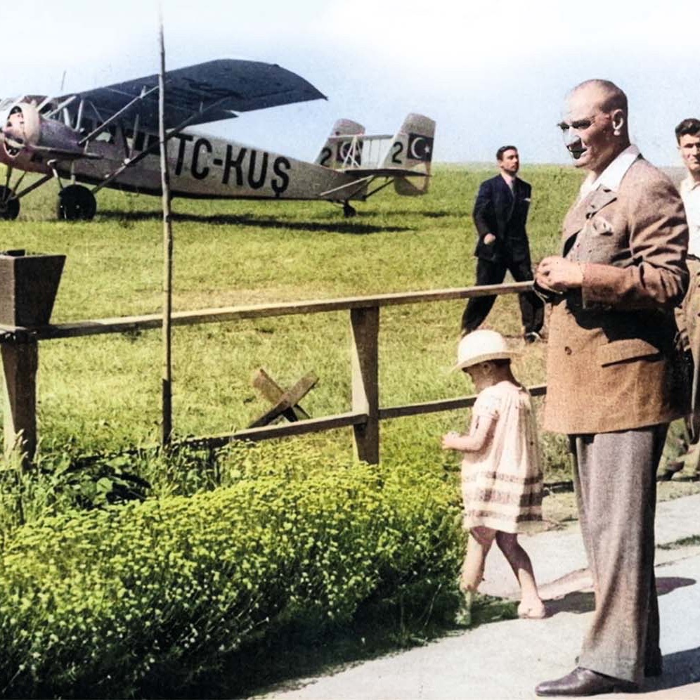 Türk Hava Kurumu, 101 yıl önce bugün Mustafa Kemal Atatürk'ün talimatıyla kuruldu.