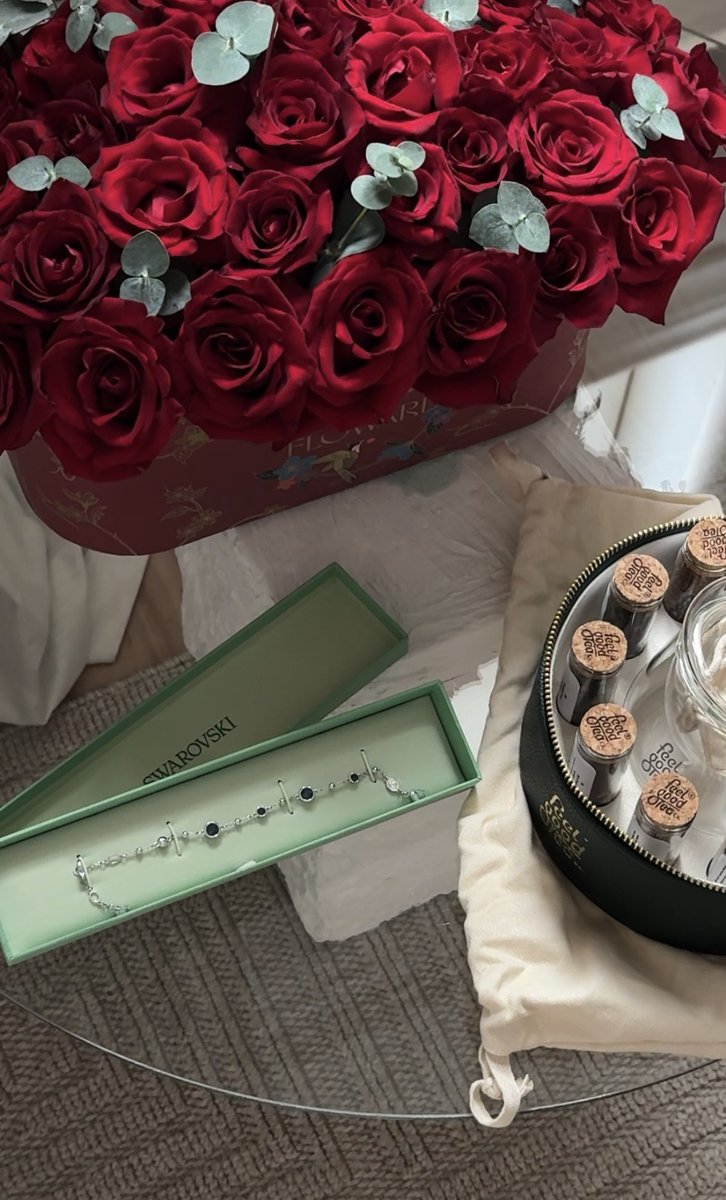 ‏𓆩𝓱𓆪 tweet media