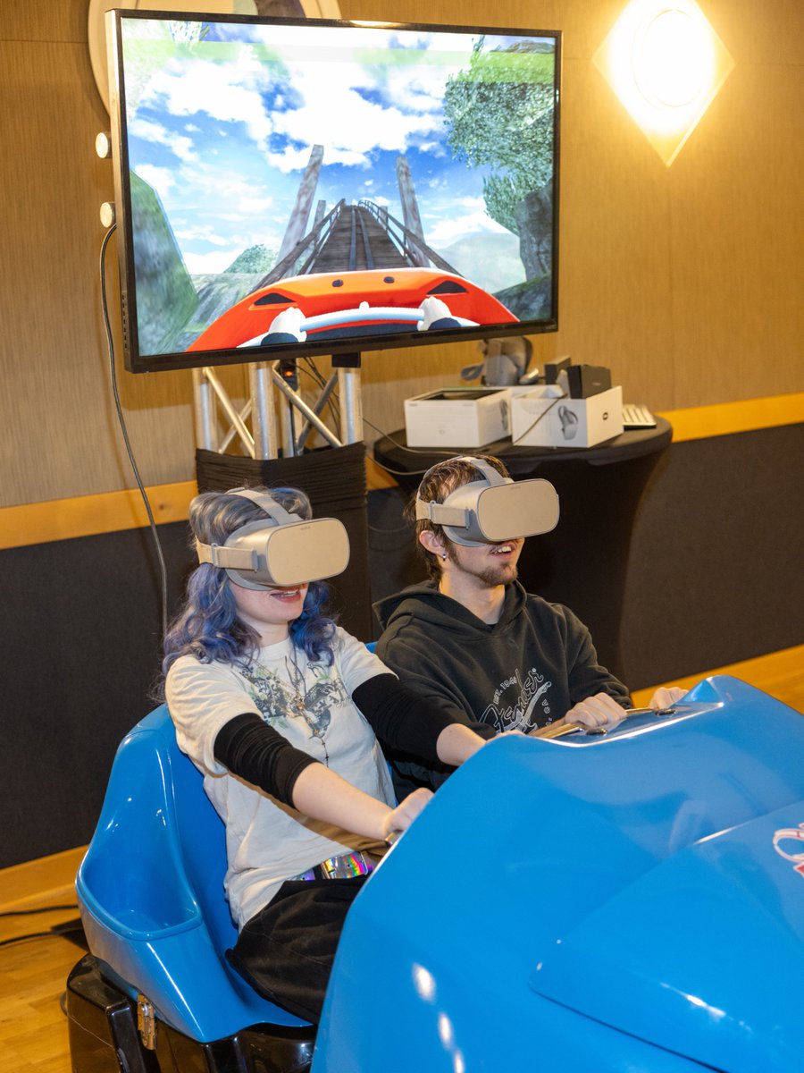 Eastern CT State University tweet media