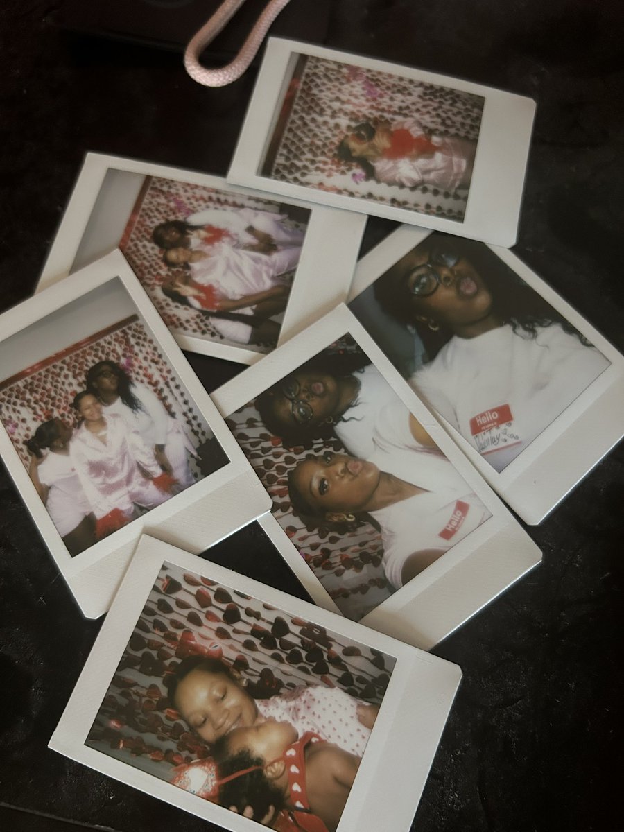 I love yall downnnn💞💞💞