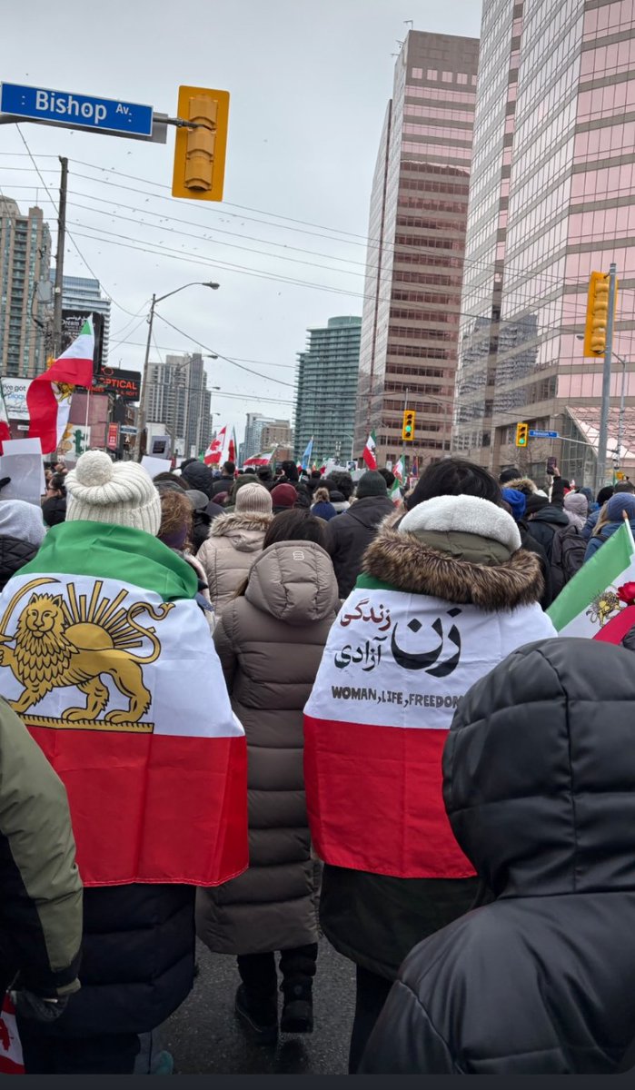 اینطوری زیبا تره. 🤍
#IranMassacre