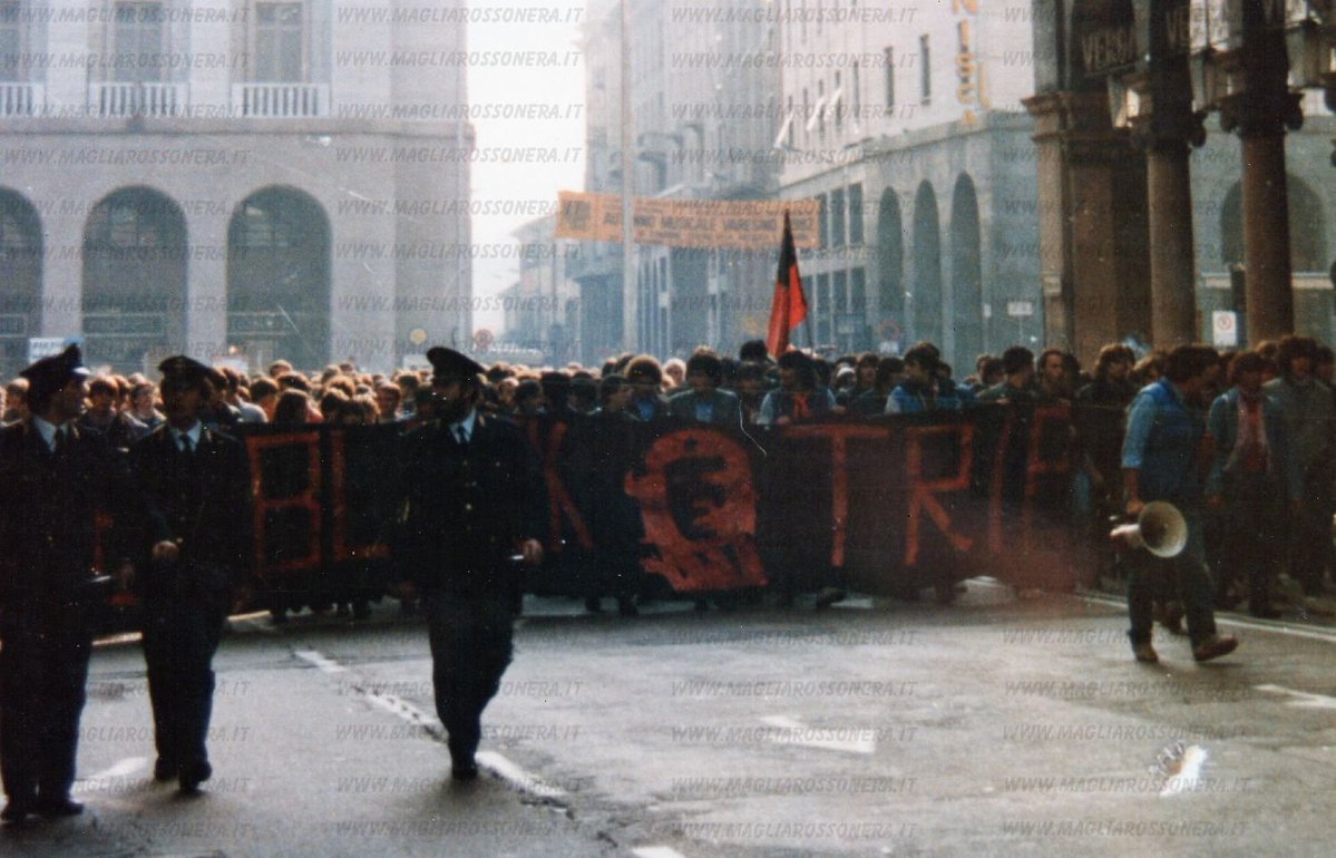 #Italy - AC Milan supporters in the 1980s and 1990s. Back then, there were ultras groups in the stands that were largely anti-fascist.