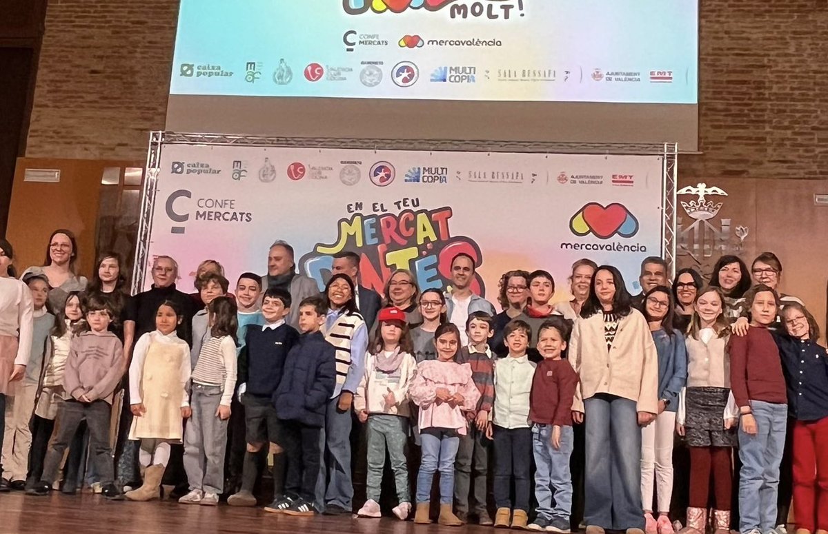 ConfeMERCATS tweet media