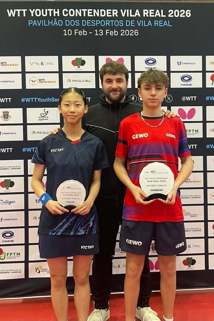 USFTT1's tweet photo. WTT Vila Real Portugal
Nolan Johnston Champion en U15 et Médaille d'argent en double mixte avec Chloé Huang. Bravo à nos deux joueurs  et leur coach  Clément Carlier 💪🏓🇨🇵
@optic2000_fsb @cabinet_porcheret@valdemarne_94 @jpgautrais @cd94tt @biocoop
@villedefontenay @ffttofficiel https://t.co/nqQfNYiS4T