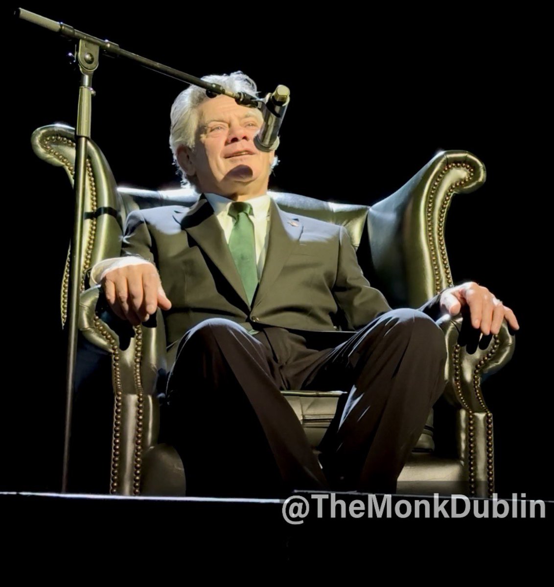 TheMonkDublin's tweet photo. GERARD HUTCH
LIVE ON STAGE
EVERY NIGHT

▶️ Watch the reveal on YouTube
“TheMonkDublin”
https://t.co/wNxYDXoacP https://t.co/j60vAfHmel