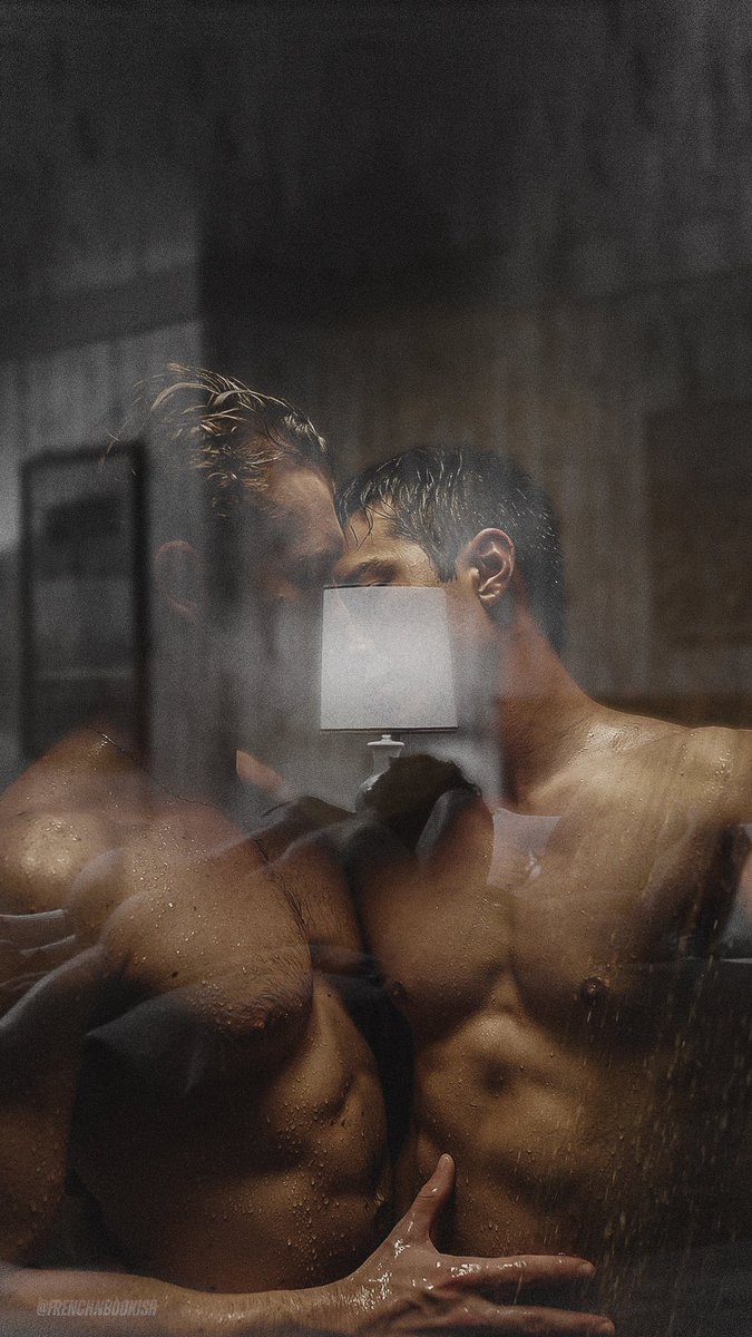 New heated rivalry double exposures 🍑