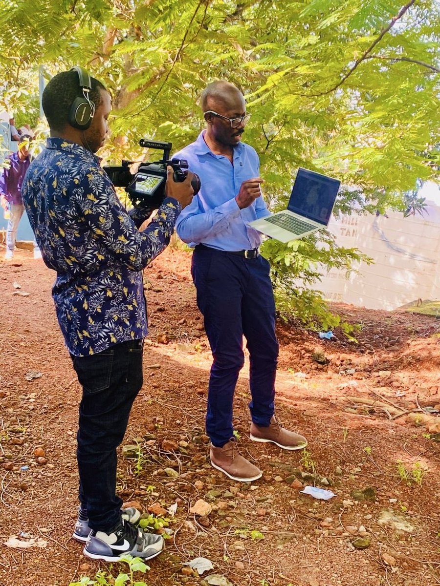 FreetownMedia's tweet photo. Moments from a short film shoot.
 #freetownthetree. https://t.co/Fboq3LHLUg
