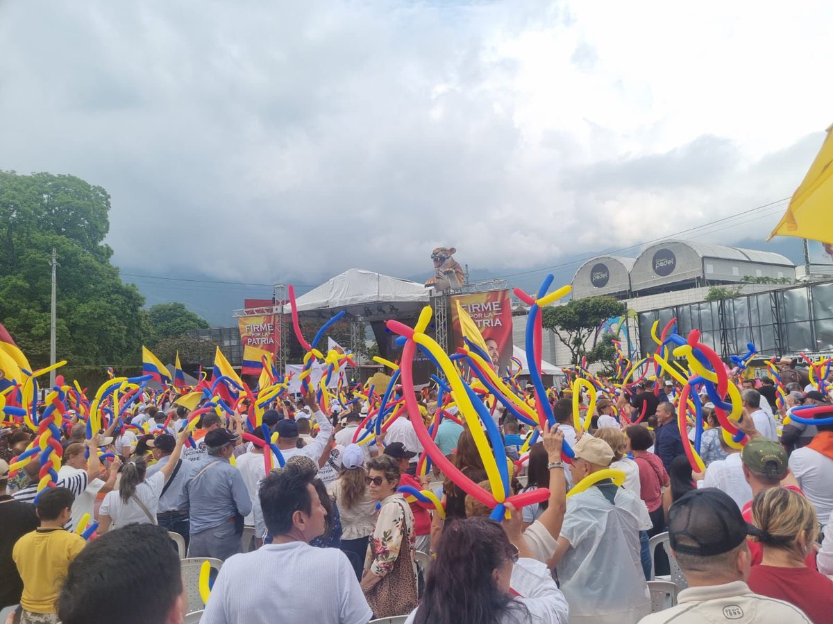 IRONMAN171234's tweet image. ⁦@ABDELAESPRIELLA⁩ en IBAGUE a Reventar!!!‼️🇨🇴💪🏻💥