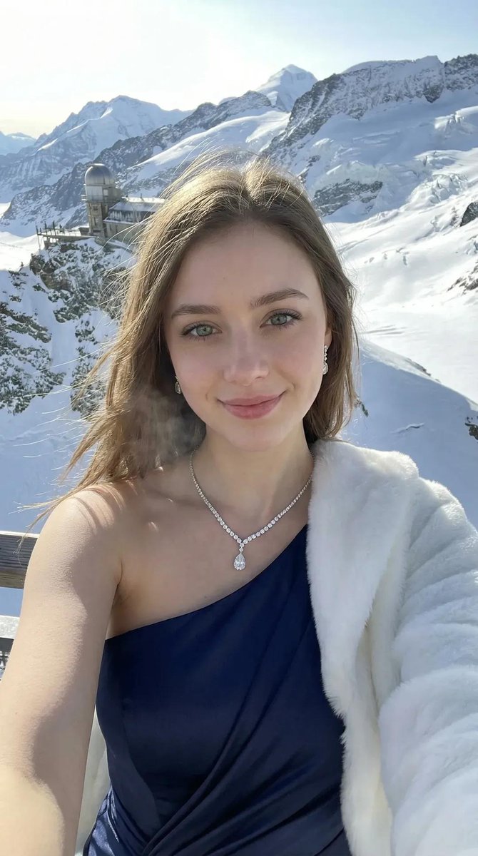 anyone here who still appreciates a girl that has no tattoos?🥺💕