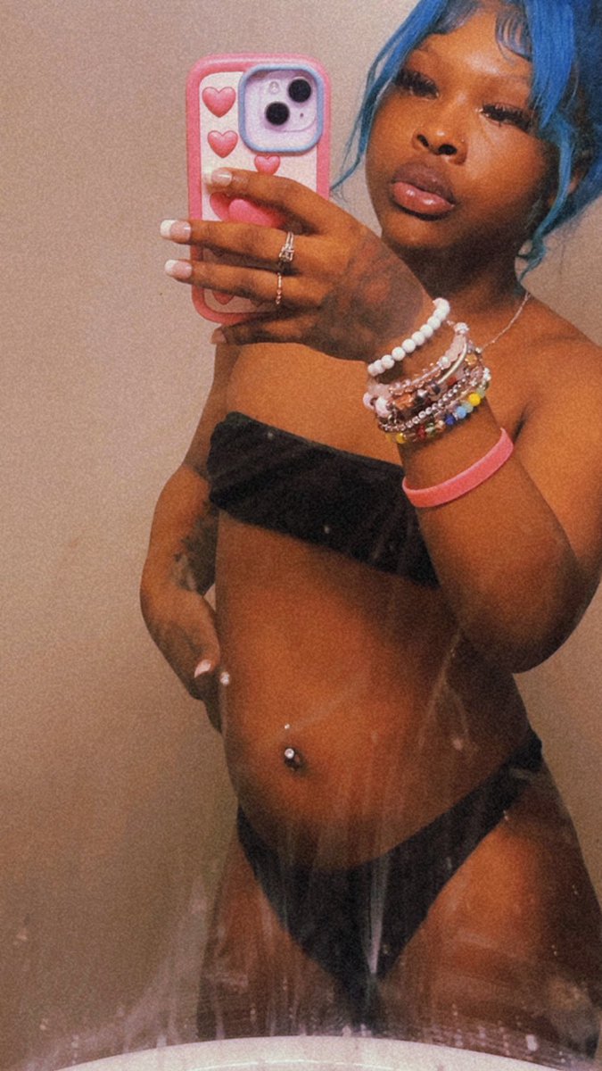 Liciah_funsize tweet media