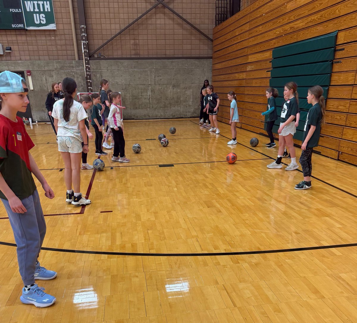 gbphoenixwsoc's tweet image. National Girls &amp;amp; Women’s in Sports Day clinic yesterday at UWGB!🏃‍♀️🎀 

Our women’s soccer team putting on a session for our future phoenix footy stars!!🤩 Thank you to all who supported!

#risetogether #nationalgirlsandwomeninsportsday #footy #womenssoccer