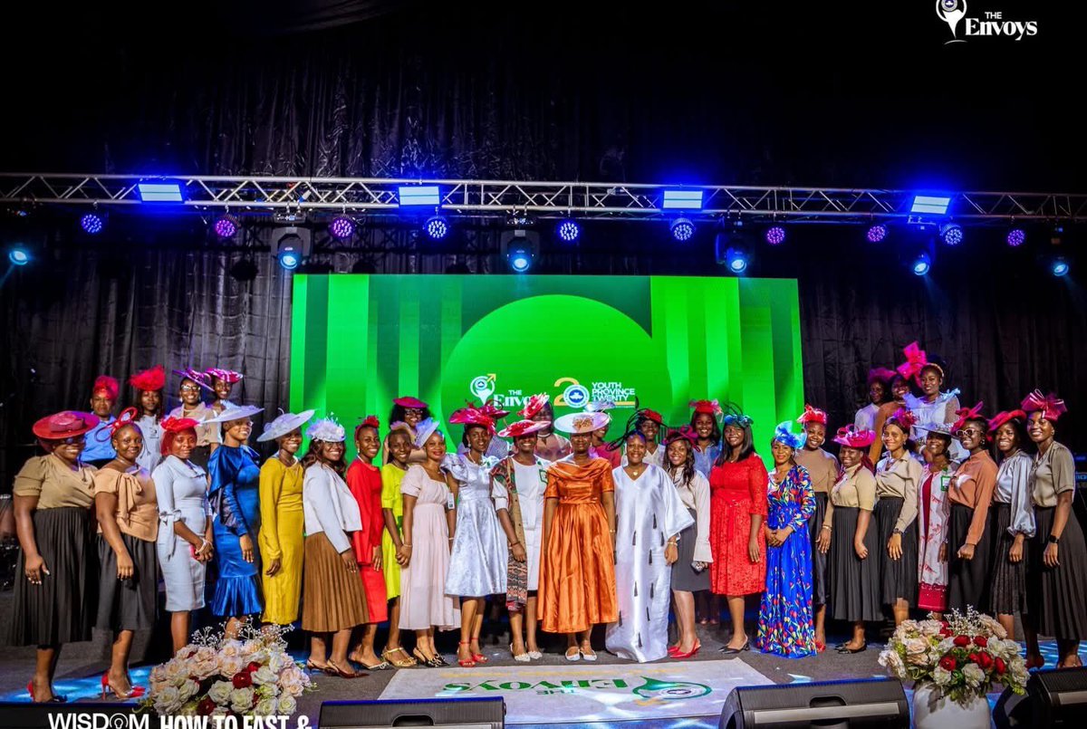 rccgtheenvoys's tweet photo. We are not just a movement, we are a family!
We love deeply and honor boldly.
These are the Envoys; the sent ones!

#RCCGTheEnvoys
#YP20
#PDaniel https://t.co/uN774R92I8