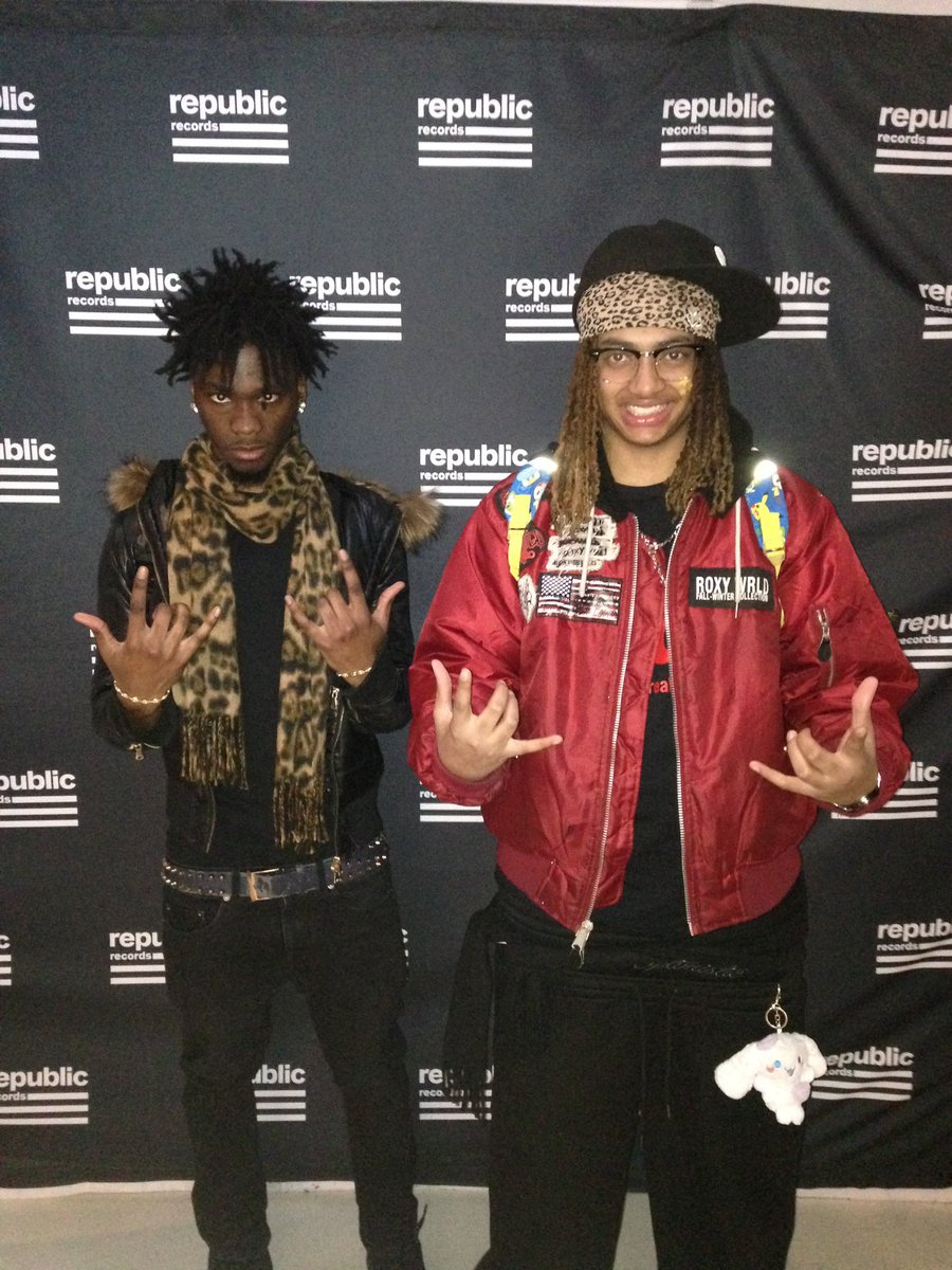 Mo (@prodmobeats) on Twitter photo 