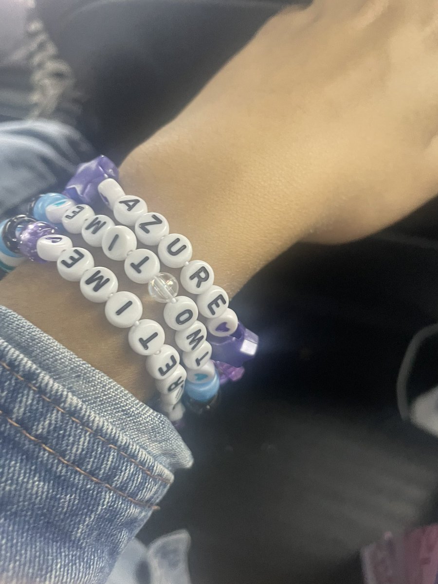 Anxiousss tweet media