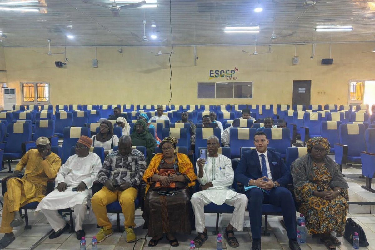 MoroccoNiger's tweet photo. 🇲🇦🤝🇳🇪 Niamey le 15/02/2026 : Le  Chargé d’Affaires a.i. de l’Ambassade du Royaume du Maroc au Niger, M. Jaafar Debbarh, a pris part à la cérémonie d’ouverture de l’AG Élective de l’Association Nigérienne des Anciens Stagiaires et Étudiants du Maroc (ANASEM). https://t.co/gAFH2UK4QS