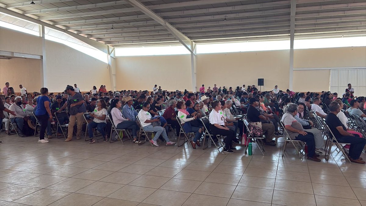 Hoy demostramos que cuando nos unimos, ¡somos imparables! Concluimos con éxito nuestra asamblea de #SomosMX distrito 2. Gracias cada uno de ustedes por su confianza.

​Jiutepec tiene voz y hoy sonó más fuerte que nunca. 

#SomosMX ##SomosMXMorelos #LaFuerzaQueNosUne #AFILIATE