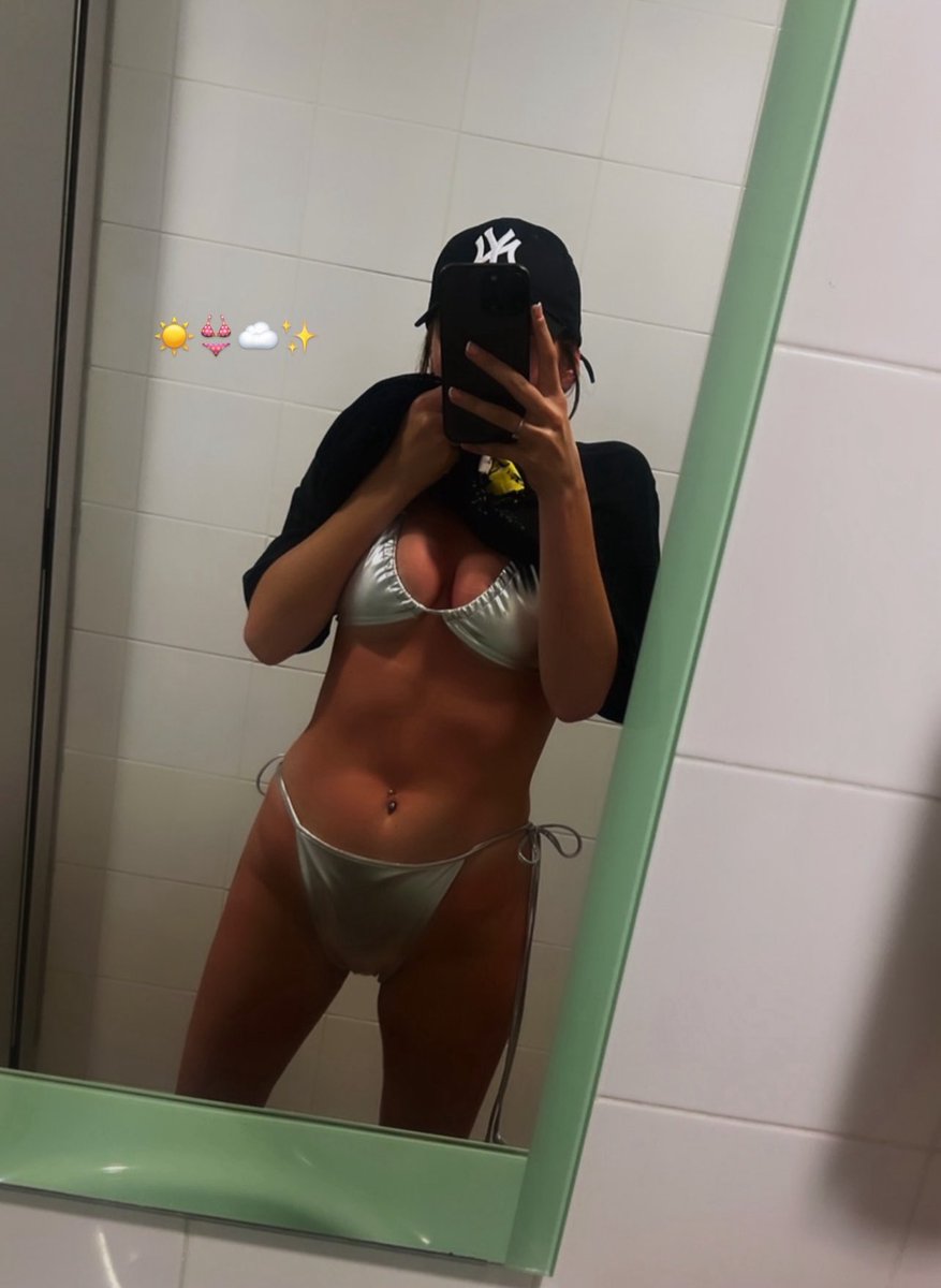 wanna be back in a bikini in the sunnnn😓