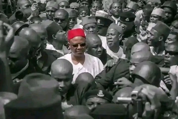 MuhammadSernee's tweet photo. Your Movement is now a Breaking News. Nigerians are slowly becoming on your side.✊
All eyes on you....👀
Ɗan Musa mai ALLAH.💪

Muhammad Sani. https://t.co/q5GNuLGOxm