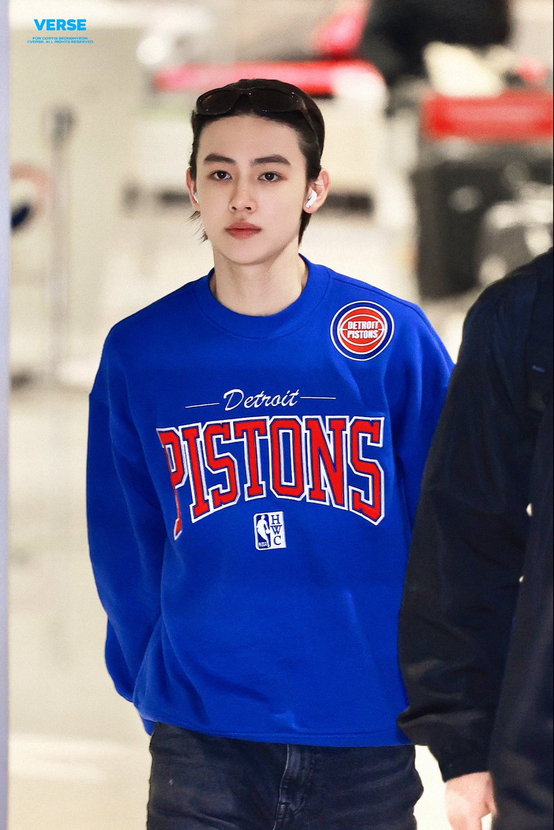 e3omshy's tweet photo. 260216 ICN 

#SEONGHYEON #성현 https://t.co/k5XmJTALYb