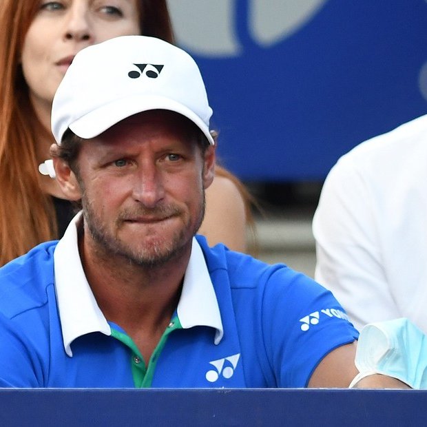 NALBANDIAN SERÁ ENTRENADOR DE DIMITROV

David Nalbandian volverá al circuito profesional como entrenador del búlgaro Grigor Dimitrov, ex número tres del mundo. El cordobés se sumará al equipo desde el ATP 500 de Acapulco y trabajará junto al belga Xavier Malisse y el resto del