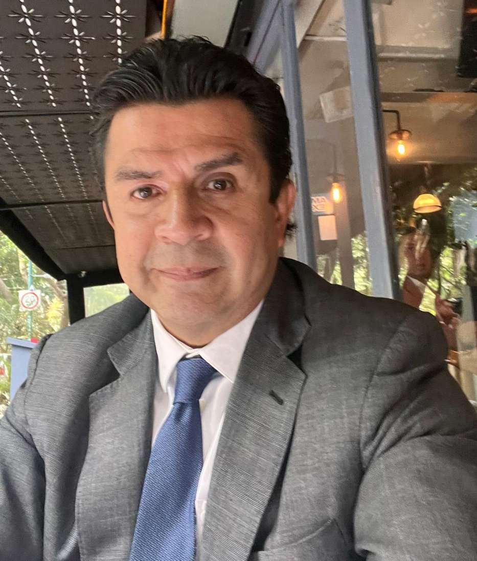 Agradezco a la licenciada <a href="/ClaraBrugadaM/">Clara Brugada Molina</a>, la confianza depositada en mi persona para encabezar la EAPCDMX, responsabilidad que hoy concluyo con la satisfacción del deber cumplido y el compromiso firme con el servicio público y la formación de excelencia.