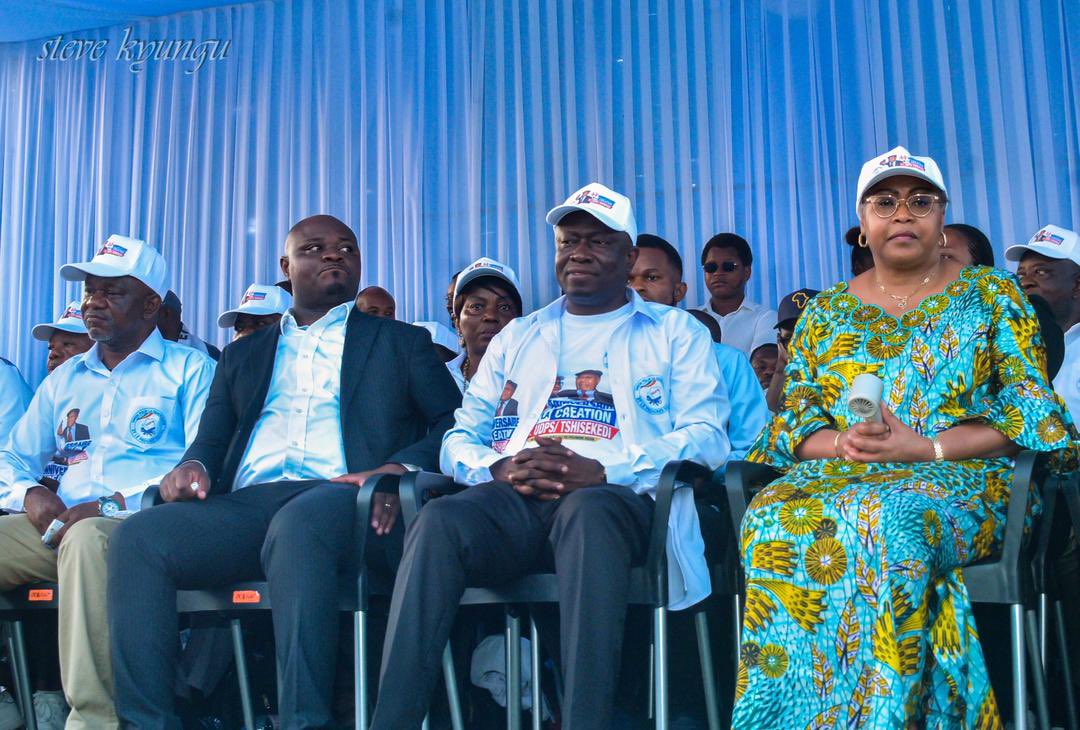 JolMongu2's tweet photo. #44ansUDPS:  Absent du pays, l’Hon. @VitalKamerhe1, invité spécial du 44è anniv. de l’@udptshisekedi s’est fait représenter par le Sec. Gén. de l’@uncrdc, S.E @BillyKambale1 dont la présence remarquable a été saluée par la base de ce parti allié.

@AugustinKabuyaT @BunkuluYves https://t.co/Tnqmi50ynf