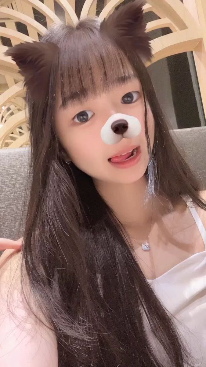 😛