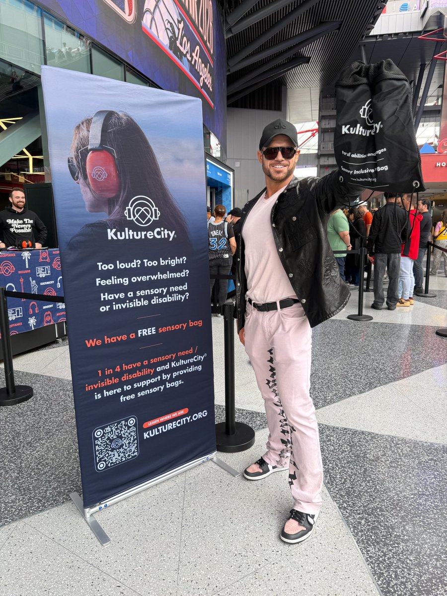 TAYA VALKYRIE tweet media