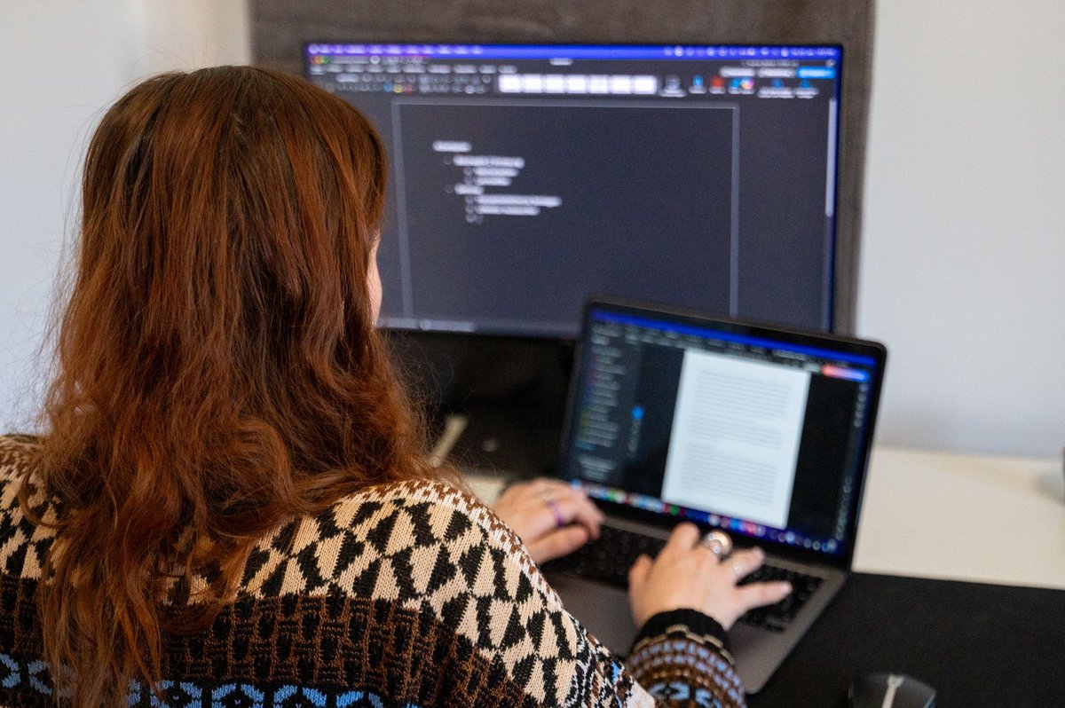 businessamfr's tweet image. IA sur le lieu de travail augmente la productivité, mais suscite des inquiétudes concernant le surtravail fr.businessam.be/ia-sur-le-lieu… #IA #Productivité #Surtravail #Technologie #Innovation