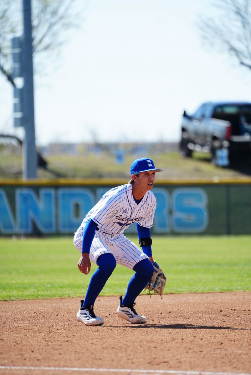 IslandersBSB's tweet photo. Another W for the books!! ✅

#ShakasUp https://t.co/sdB2Z3IhZ6