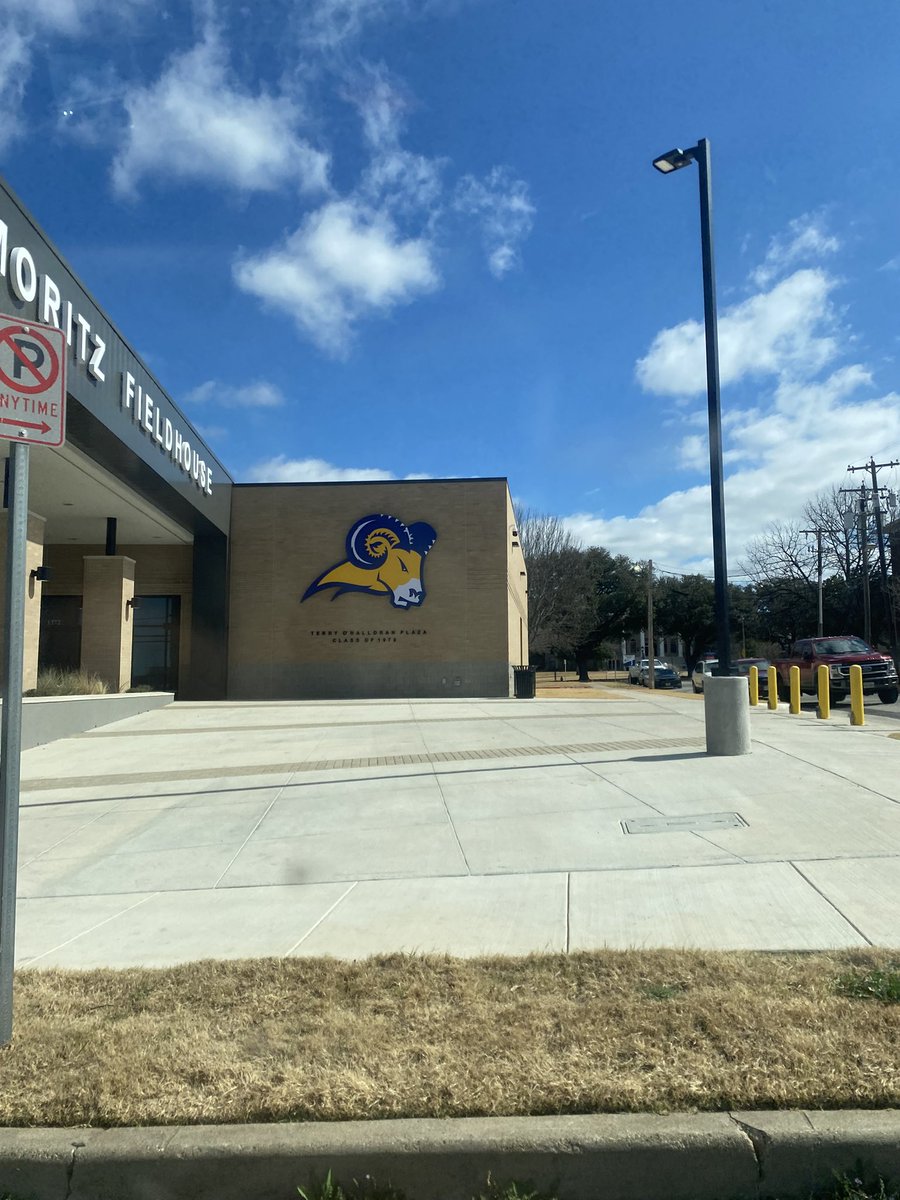 Austen Shroyer tweet media