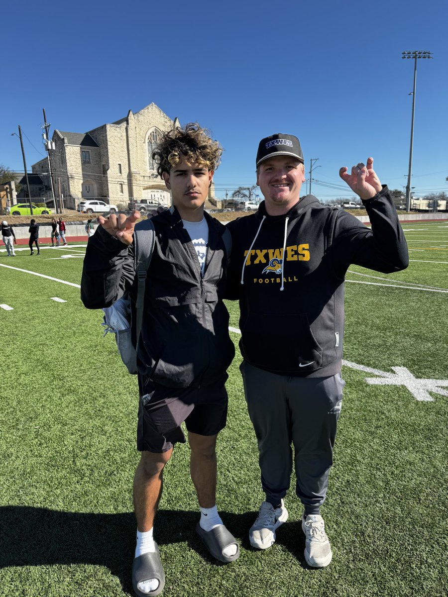 Austen Shroyer tweet media