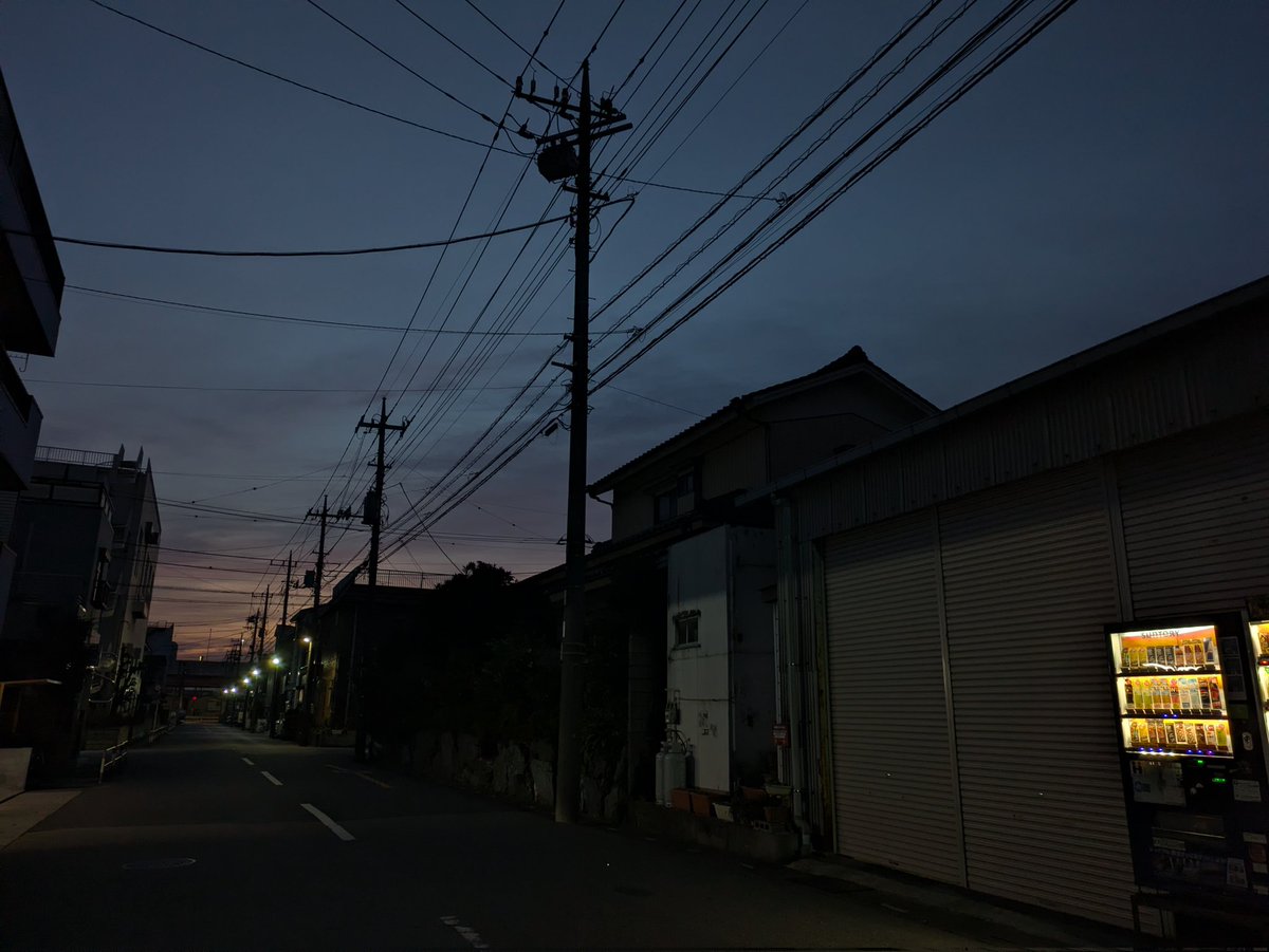 今朝は月が見えませんでした。
少し寒いけど少しづつ暖かくなる気配を感じてます！20260216
いい１日になりますように！