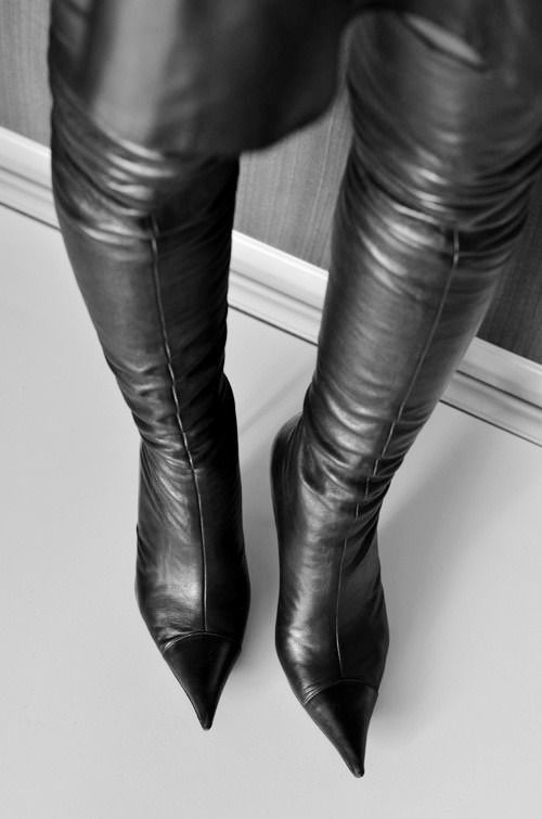 Belinda Leather tweet media