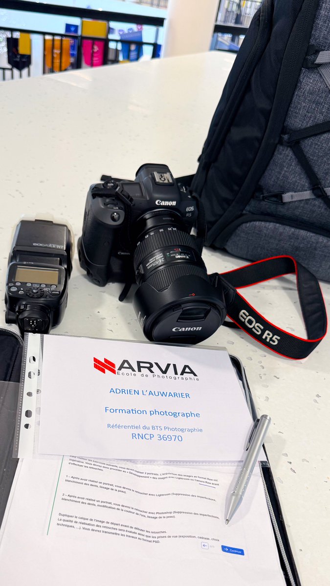 adrienlauwarier's tweet photo. ✨ FORMATION PHOTOGRAPHIE 📸
Ce 15 février s'achève ma formation de niveau 5 en photographie après 9 mois de cours et exercices pratiques... 😍
Hâtes de poursuivre l'aventure, notamment le post-traitement.
#ArviaEcoleDePhotographie 🎨 #AdobeCreativeCloudPro https://t.co/PQvI5qSEJk