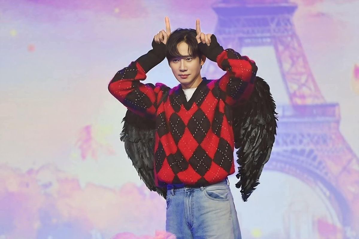 day 29 (#31DaysOfParkSunghoon)

~♡ favorite photo at events <a href="/pshmyg/">ؘ</a>