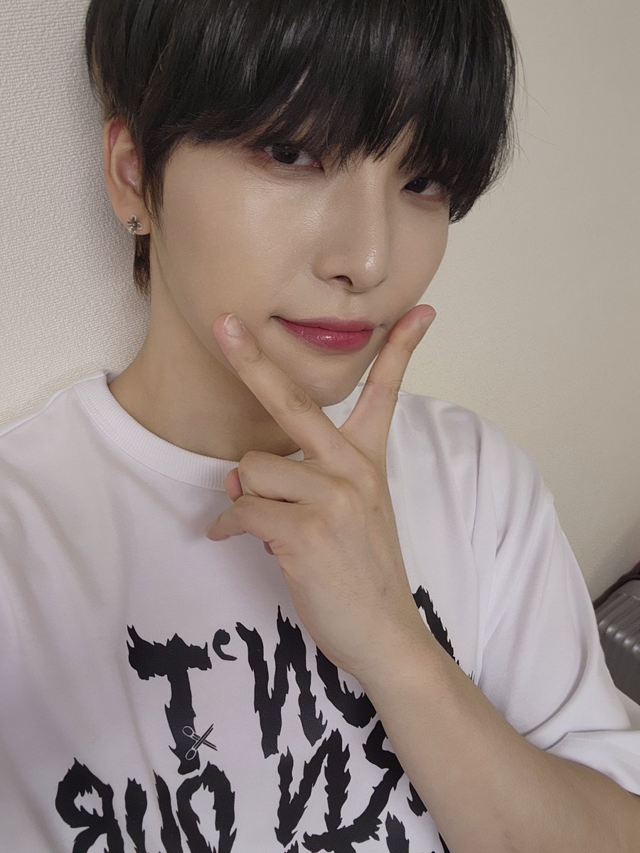 D181 until Seoho gets discharged          

#SEOHO #서호 #waitingforSeoho <a href="/official_ONEUS/">ONEUS</a>